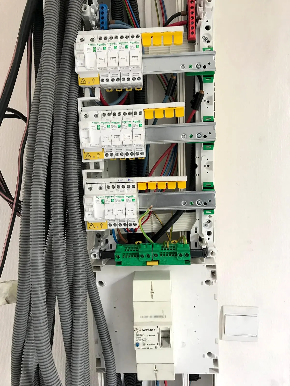 Électricité générale — chantier BAT-ELECTRIQUE 6