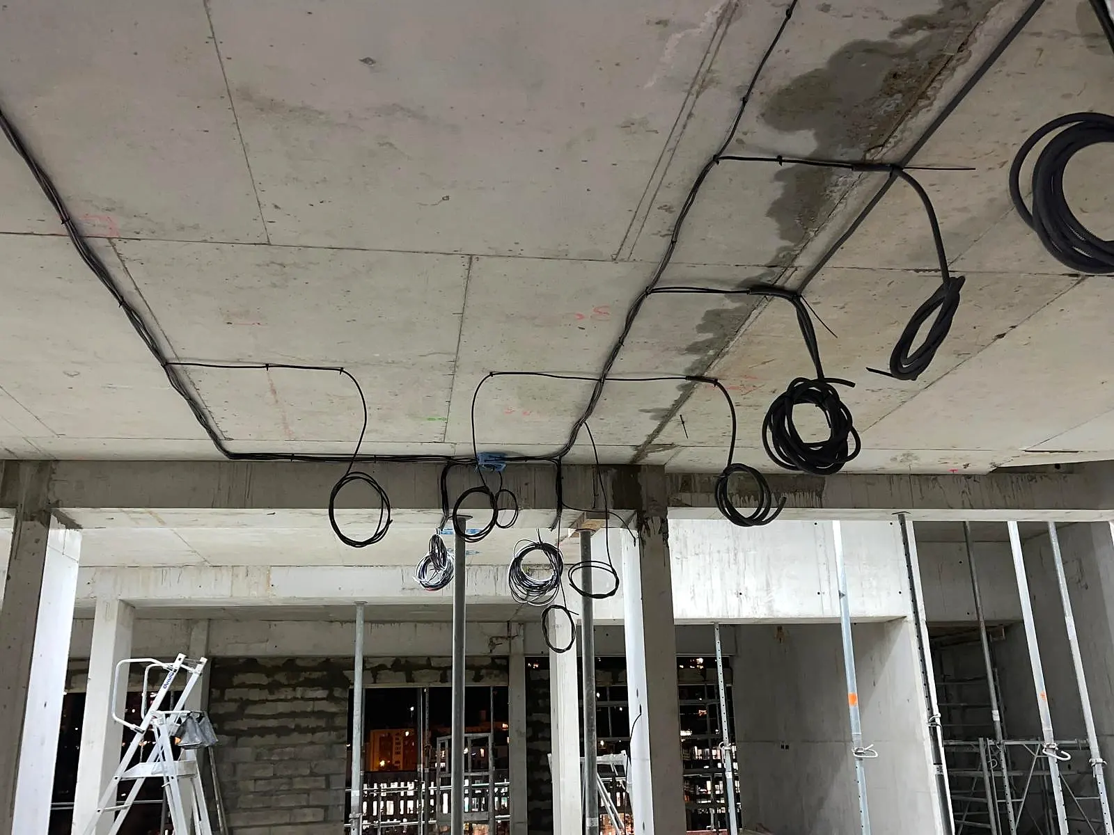 Éclairage et courants faibles — chantier BAT-ELECTRIQUE 6