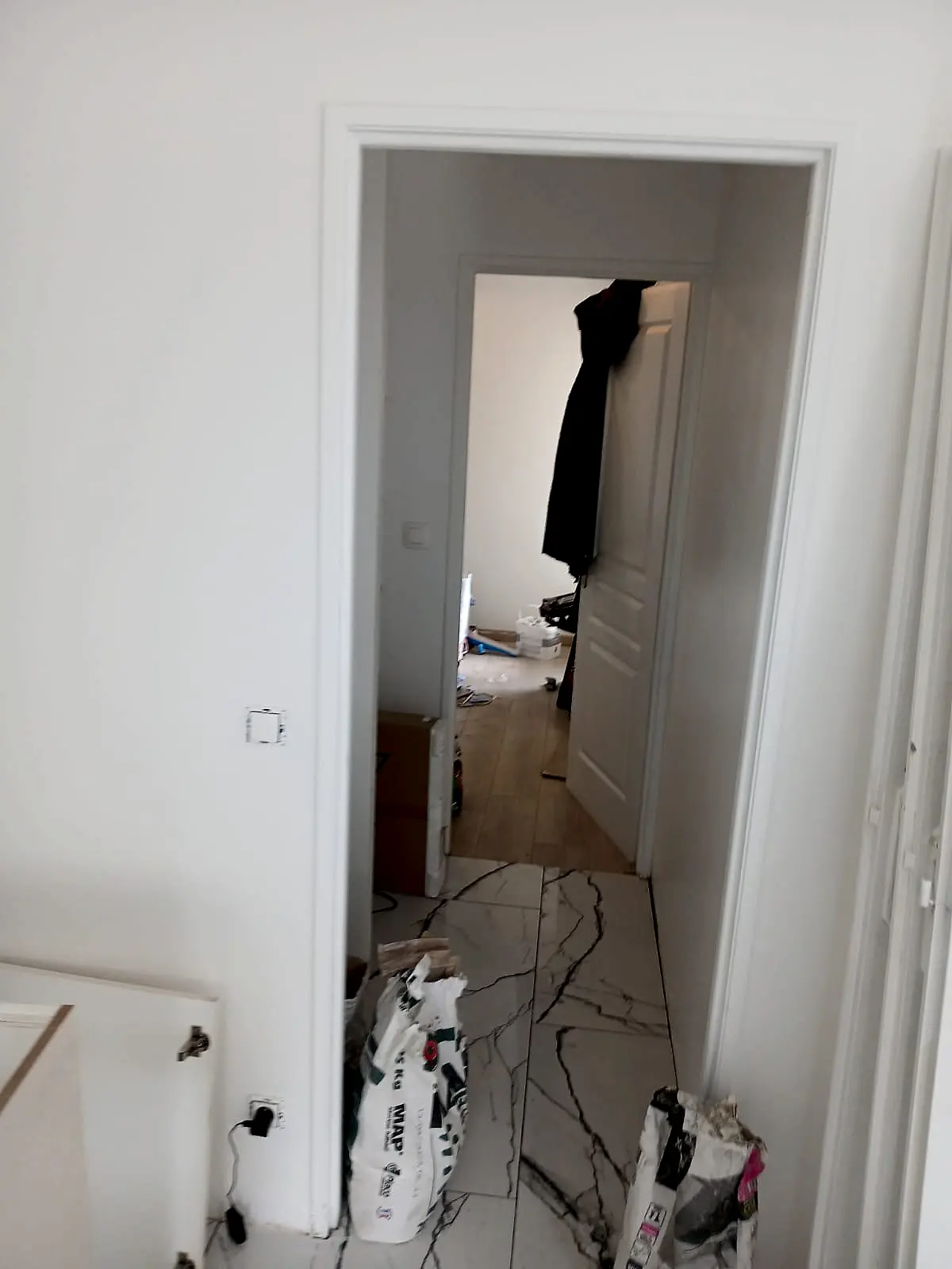 Rénovation intérieure — chantier BAT-ELECTRIQUE 11