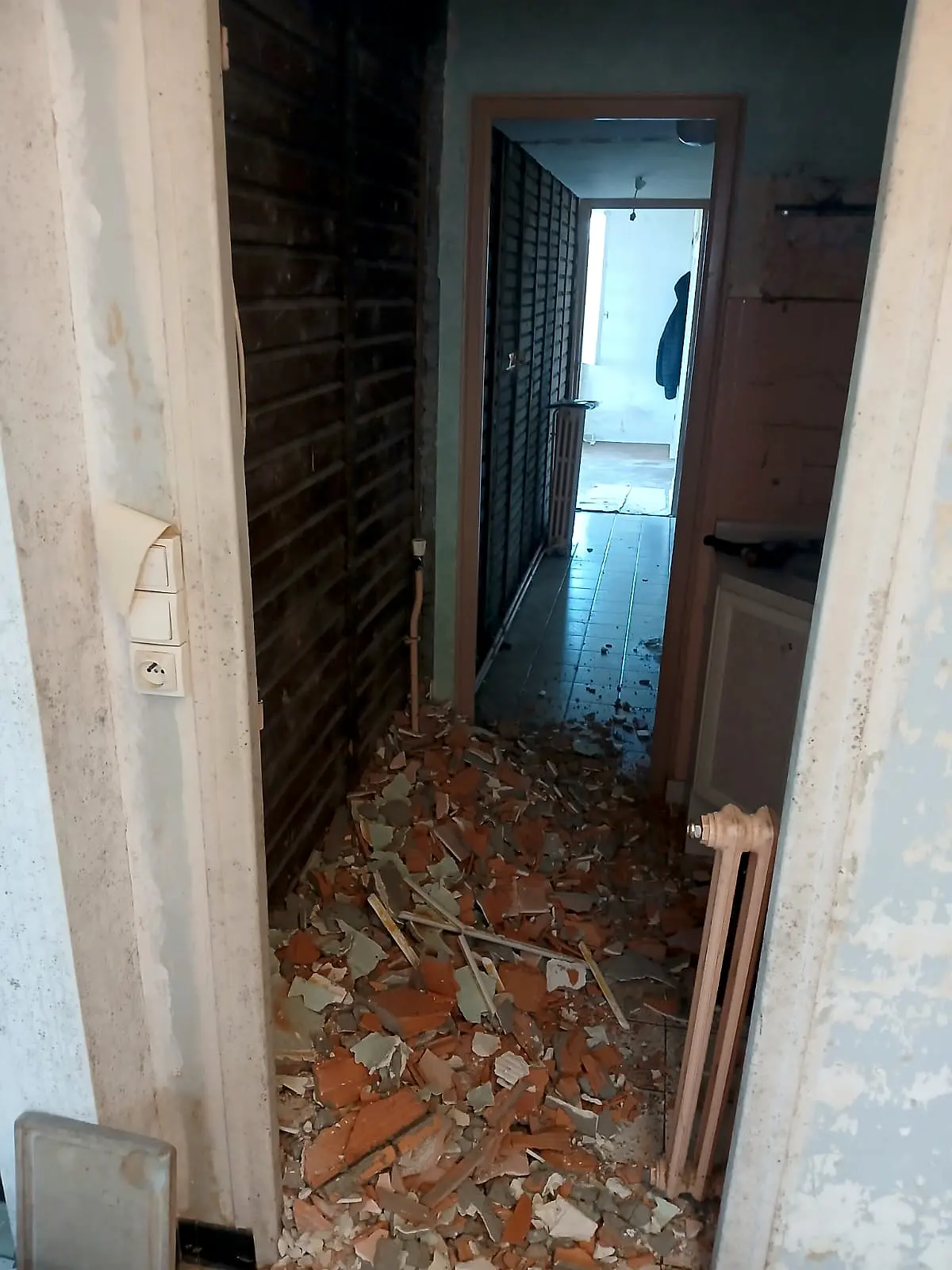 Rénovation intérieure — chantier BAT-ELECTRIQUE 12