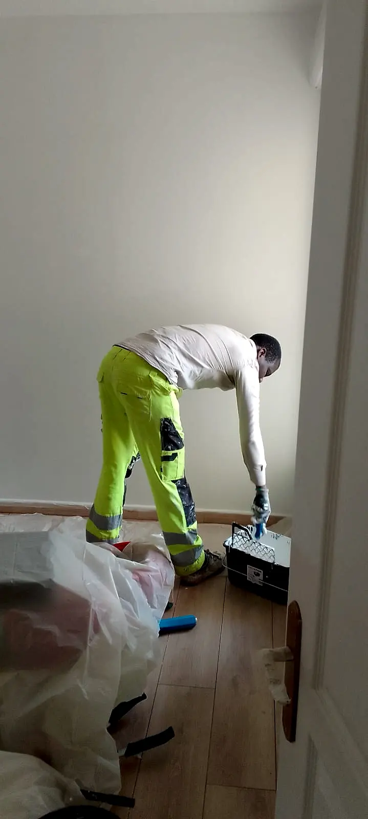 Peinture et finitions — chantier BAT-ELECTRIQUE 3