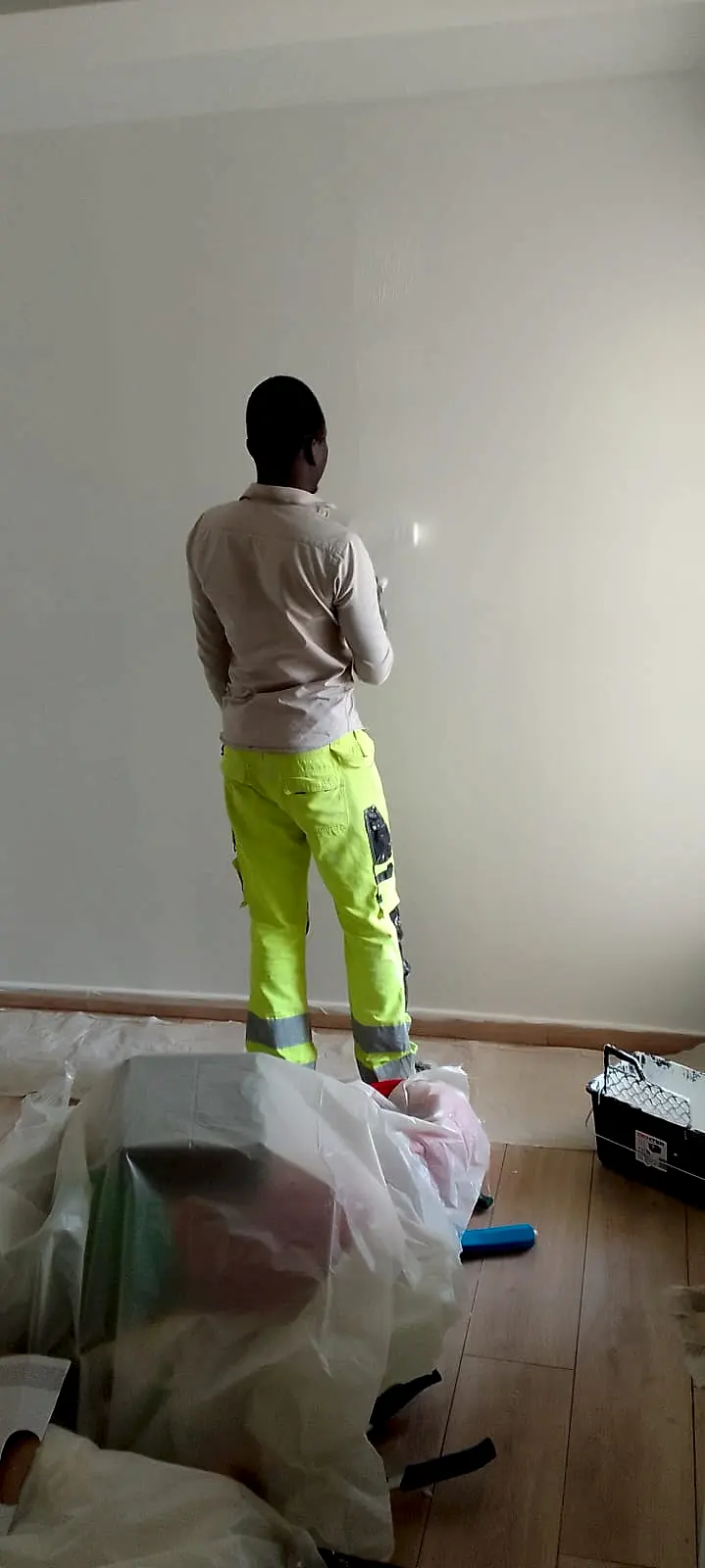 Peinture et finitions — chantier BAT-ELECTRIQUE 5
