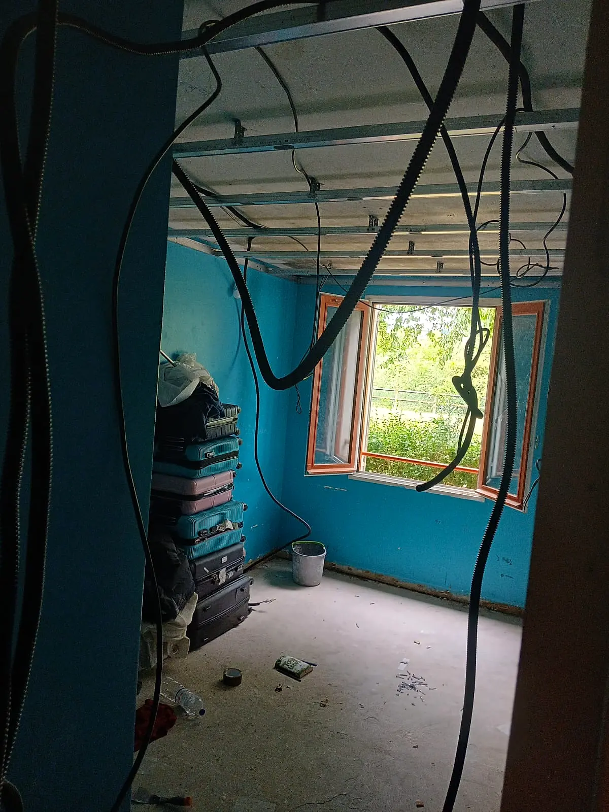 Rénovation intérieure — chantier BAT-ELECTRIQUE 21
