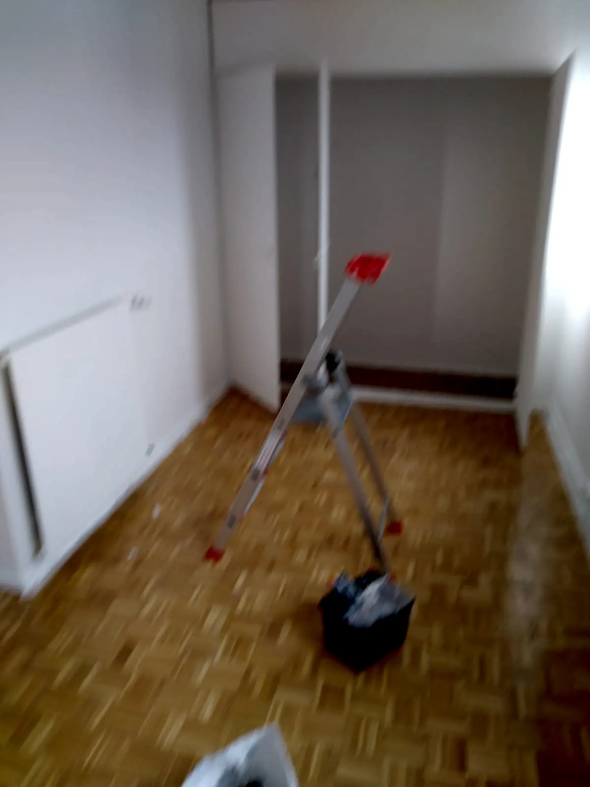 Démolition et curage — chantier BAT-ELECTRIQUE 11